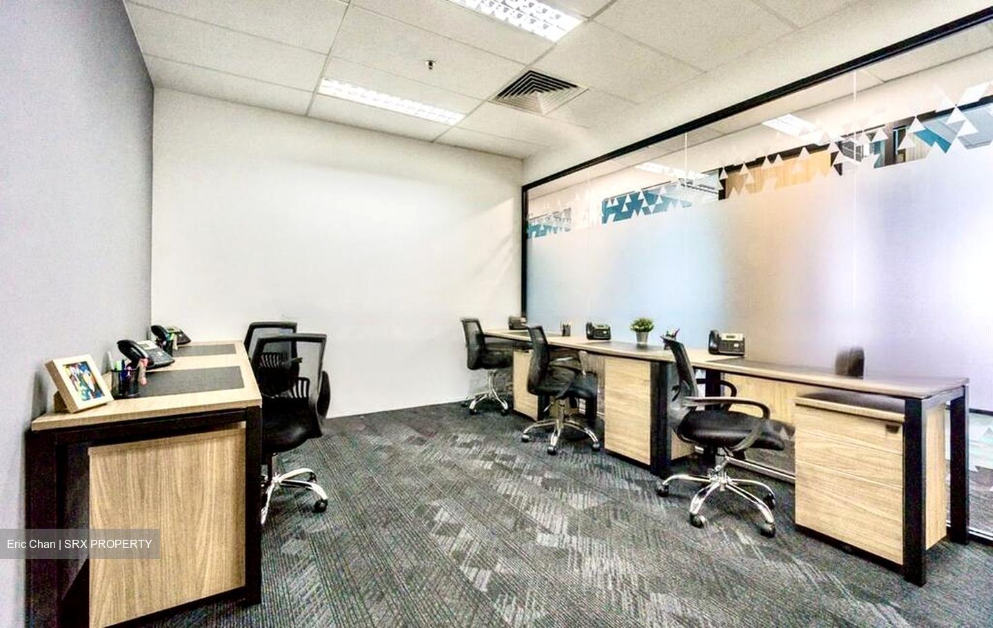 City Hall MRT (D6), Office #466550231